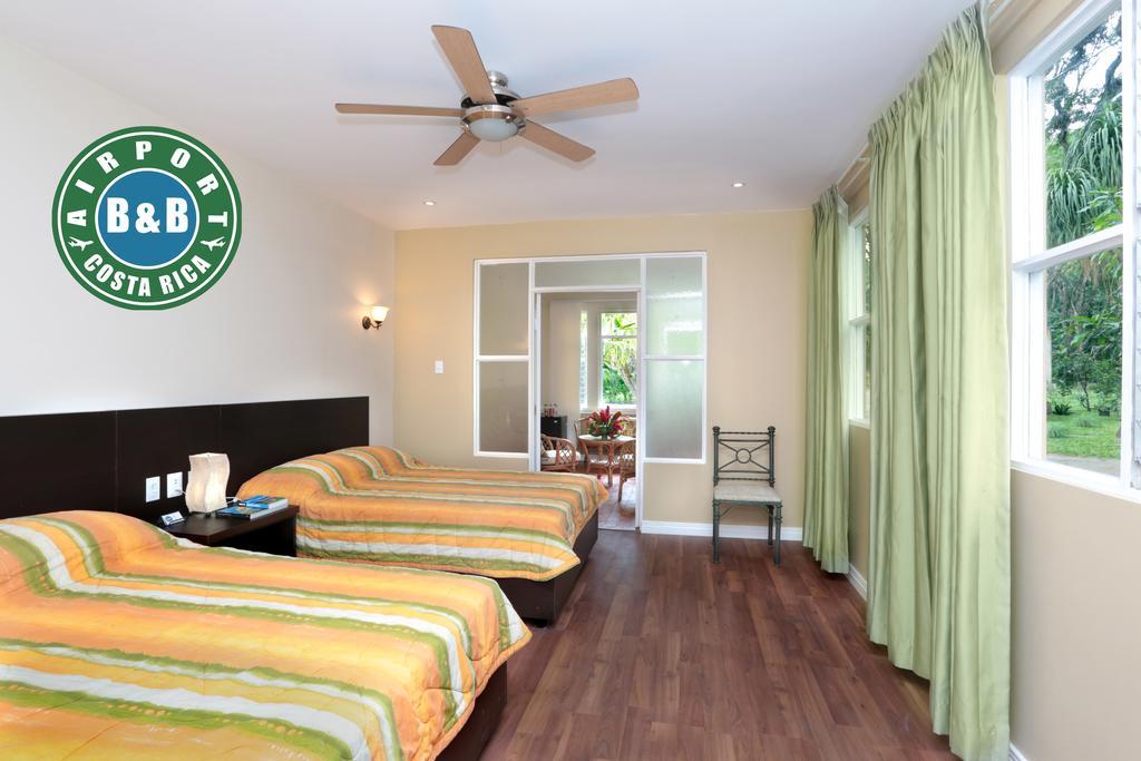 Airport Costa Rica B&B Rio Segundo Phòng bức ảnh